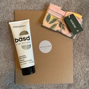 Jillian Harris jilly box items